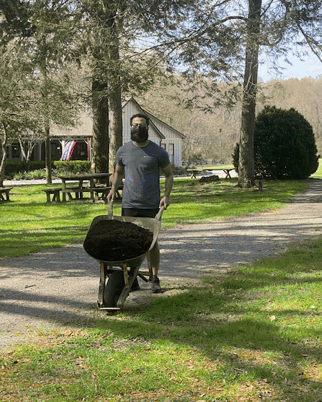 21st Mortgage volunteer gardening